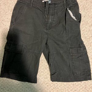2 Khakis shorts